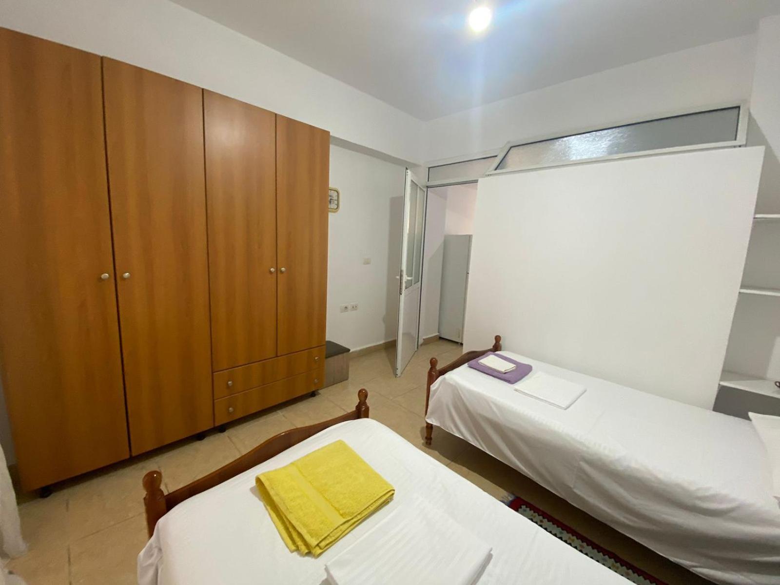 Ferienwohnung Kristo Apartament, Sarandë Zimmer foto